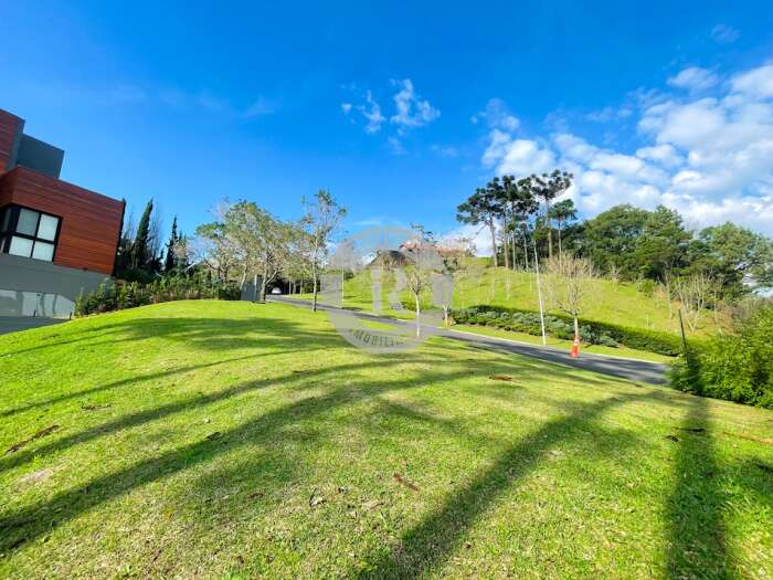 2 - Terreno Gramado em gramadoAlphaville