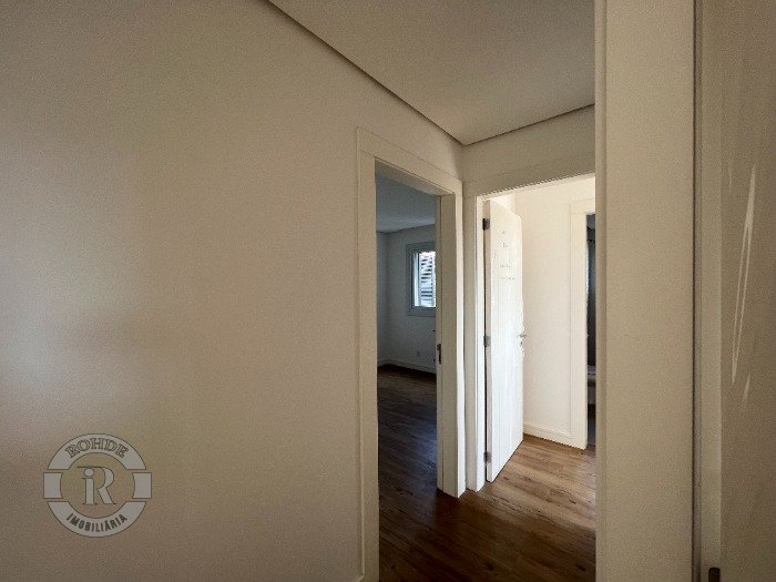 Foto 11 - Apartamento De 3 Dormitórios Em  Gramado em Gramado, bairro Bavária