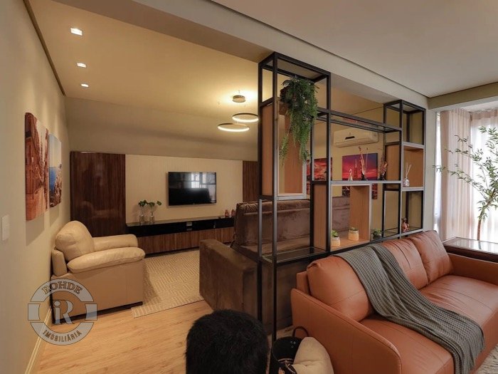 4 - Apartamento De 4 Dormitórios Em Gramado em gramadoCENTRO