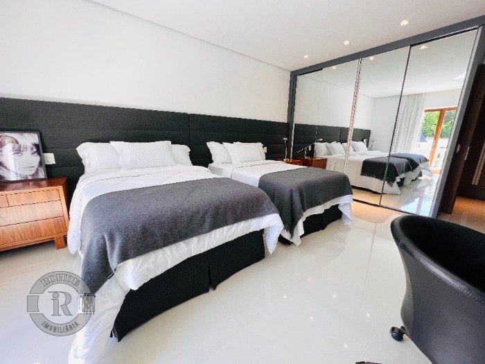 Foto 31 - Apartamento De 4 Dormitórios Em Gramado em Gramado, bairro Bela Vista