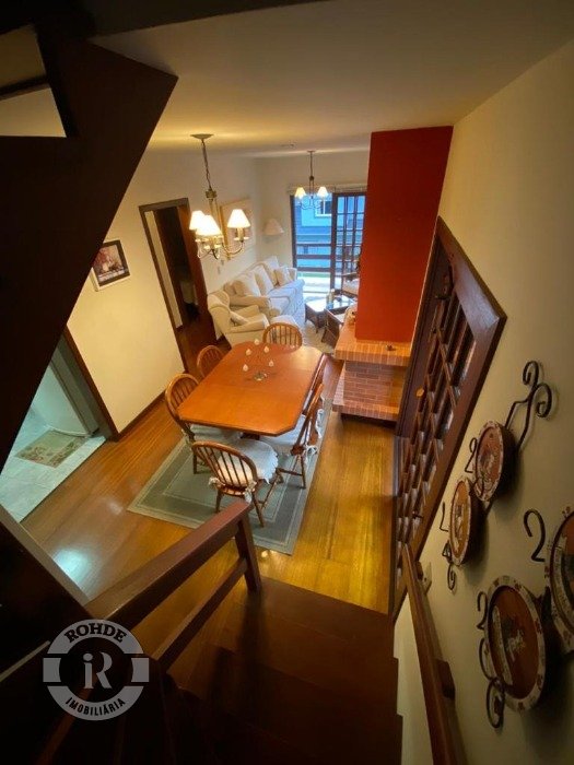 Foto 10 - Apartamento De Três Dormitórios Em Gramado em Gramado, bairro Planalto
