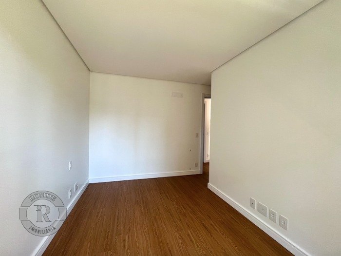 Foto 14 - Apartamento De 2 Dormitórios Em Gramado em Gramado, bairro CENTRO