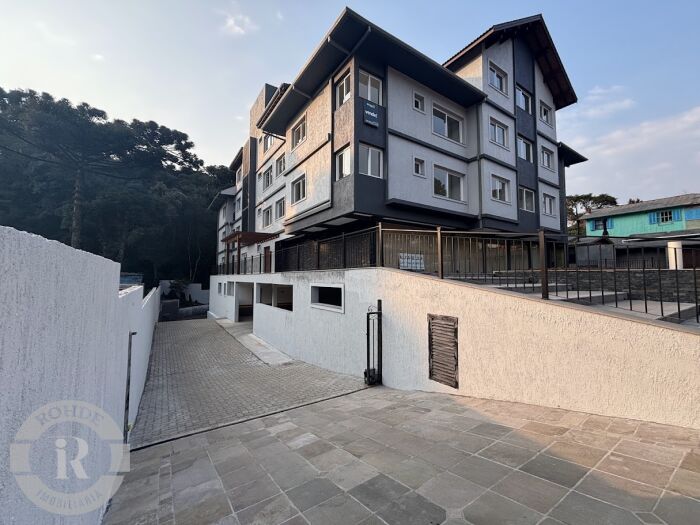 2 - Apartamento De 2 Dormitórios Em Gramado em gramadoMoura