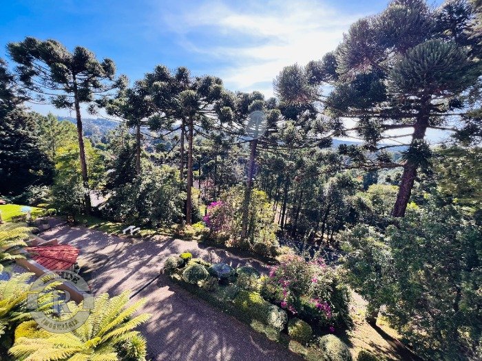 4 - Apartamento De Três Dormitórios Em Gramado em gramadoPlanalto