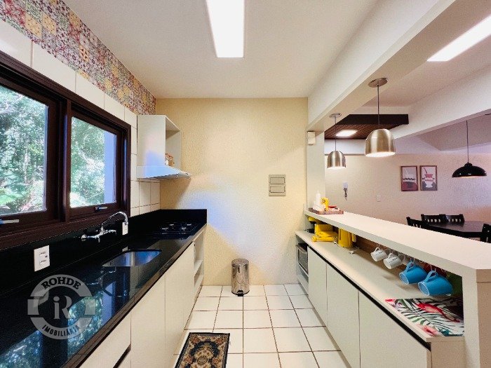 Foto 9 - Apartamento De Três Dormitórios Em Gramado em Gramado, bairro Planalto