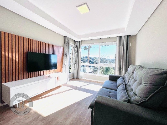 1 - Apartamento De Dois Dormitórios Em Gramado em gramadoLagos do Bosque