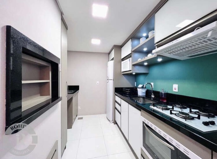 3 - Apartamento De Dois Dormitórios Em Gramado em gramadoAvenida Central