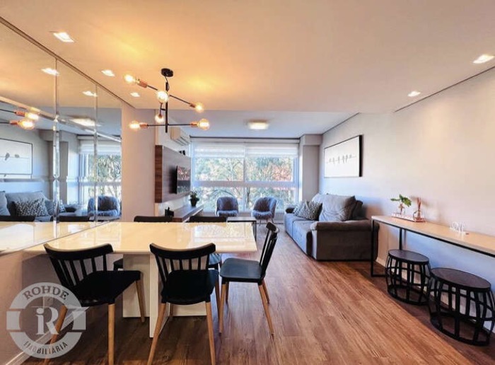 4 - Apartamento De Dois Dormitórios Em Gramado em gramadoAvenida Central