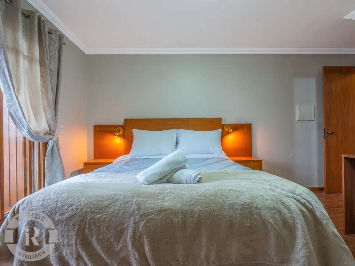Foto 9 - Apartamento Quatro Dormitórios Gramado em Gramado, bairro CENTRO