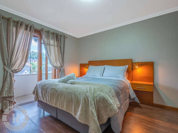 Foto 8 - Apartamento Quatro Dormitórios Gramado em Gramado, bairro CENTRO