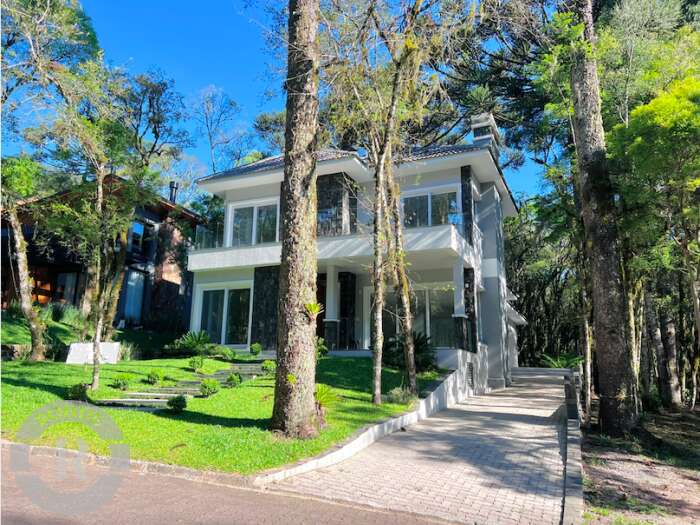 1 - Casa De 3 Dormitórios Em Canela em canelaPinheiro Grosso