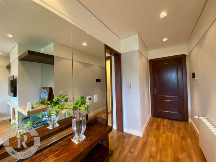 Foto 9 - Apartamento De 2 Dormitórios Em Gramado em Gramado, bairro CENTRO