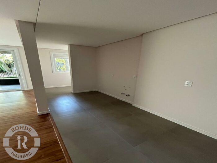 Foto 9 - Apartamento De 2 Dormitórios Em Canela em Canela, bairro CENTRO