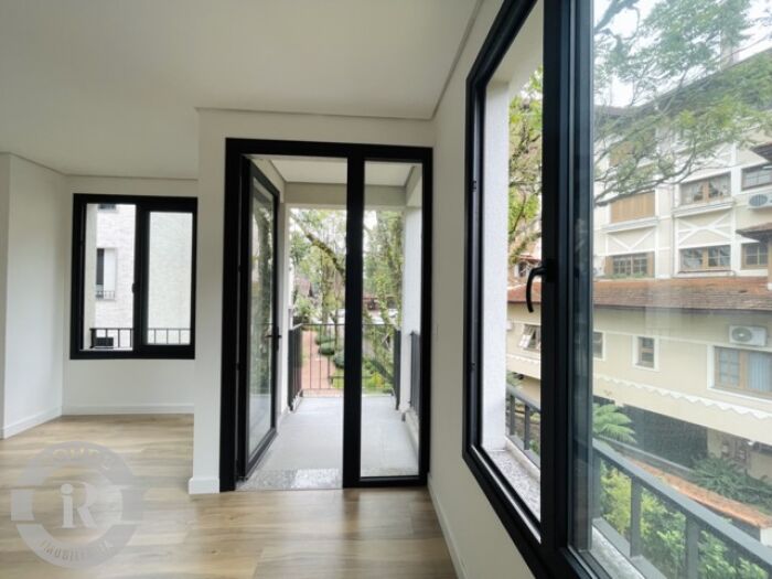 4 - Apartamento De 1 Dormitório Em Gramado em gramadoCENTRO
