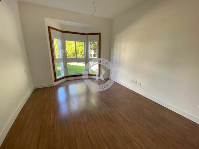 Foto 8 - Apartamento De 2 Dormitórios Em Gramado em Gramado, bairro Alphaville