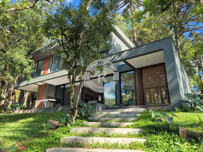 2 - Casa De 3 Dormitórios Em Canela em canelaPinheiro Grosso