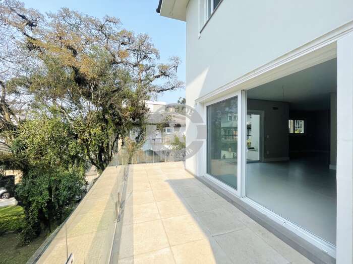 Foto 6 - Casa De 4 Dormitórios Em Canela em Canela, bairro Altos Pinheiros