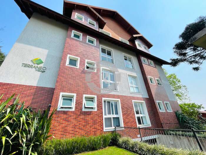 2 - Apartamento De 2 Dormitórios Em Gramado em gramadoAvenida Central