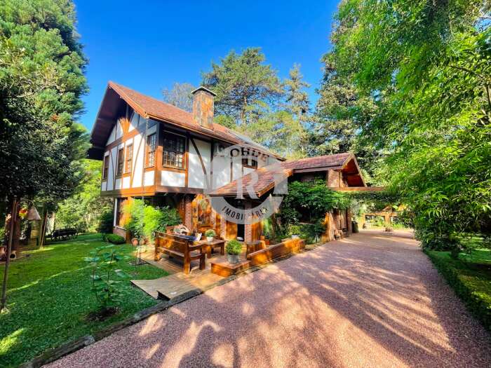 1 - Casa De 3 Dormitórios Em Gramado em gramadoPlanalto