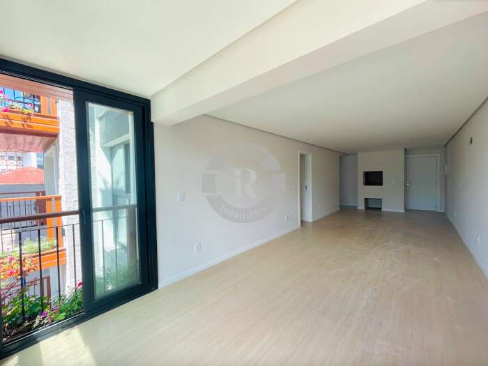 2 - Apartamento De 3 Dormitórios Em Canela em canelaCENTRO