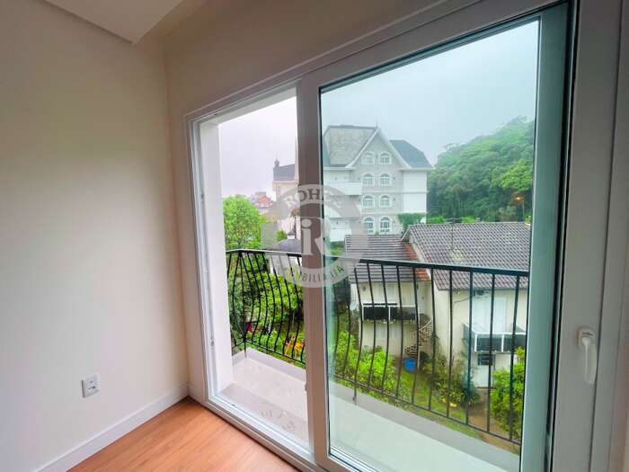 4 - Apartamento De 1 Dormitório Em Gramado em gramadoAvenida Central