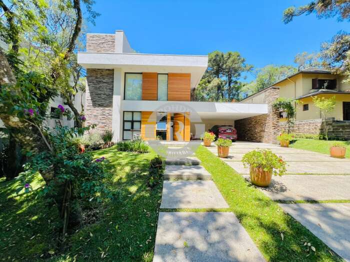 1 - Casa De 3 Dormitórios Em Canela em canelaReserva da Serra