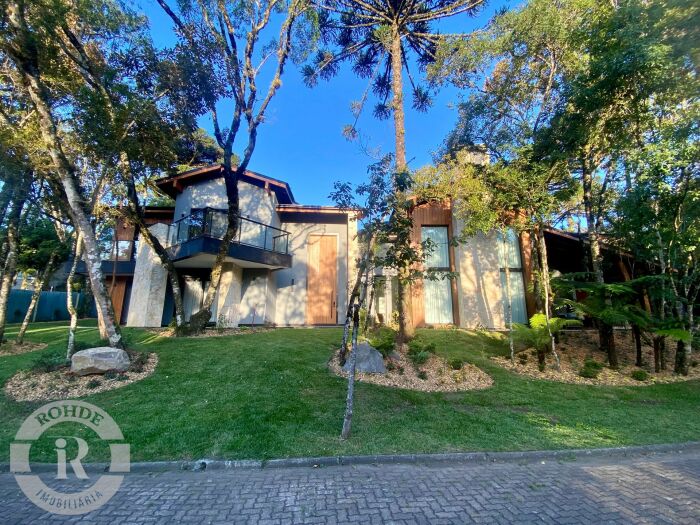 4 - Casa De 5 Dormitórios Em Canela em canelaReserva da Serra