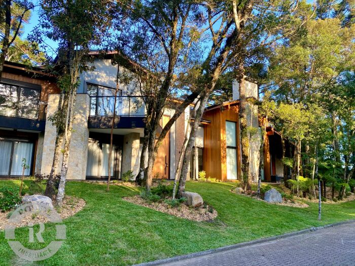 1 - Casa De 5 Dormitórios Em Canela em canelaReserva da Serra