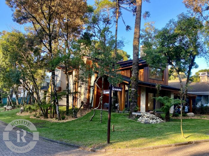 3 - Casa De 5 Dormitórios Em Canela em canelaReserva da Serra