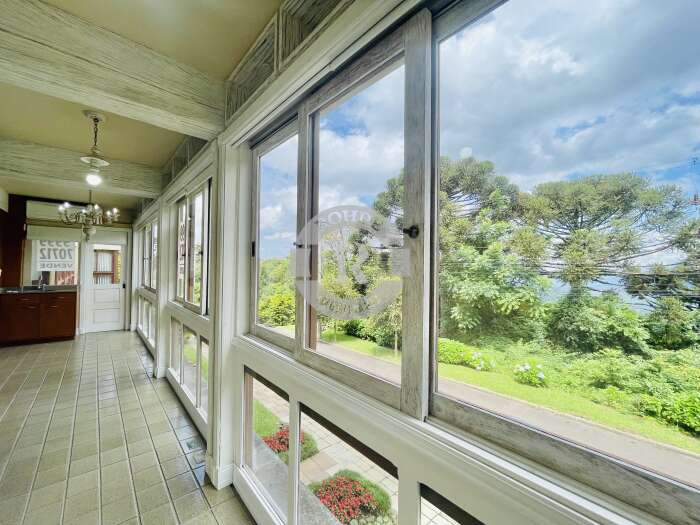 2 - Apartamento De 4 Dormitórios Em Gramado em gramadoBela Vista
