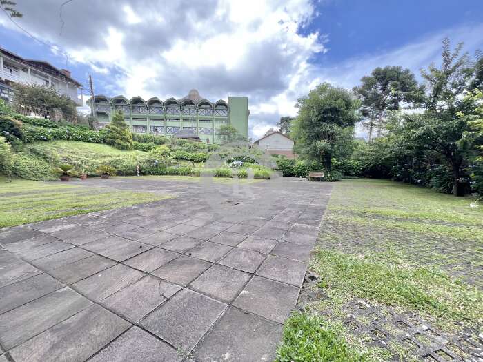 Foto 16 - Apartamento De 4 Dormitórios Em Gramado em Gramado, bairro Bela Vista