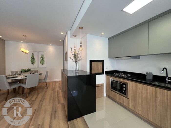 3 - Apartamento De 2 Dormitórios Em Gramado em gramadoCENTRO