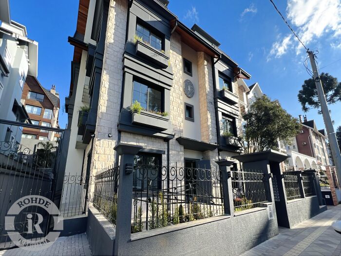 1 - Apartamento De 2 Dormitórios Em Canela em canelaCENTRO