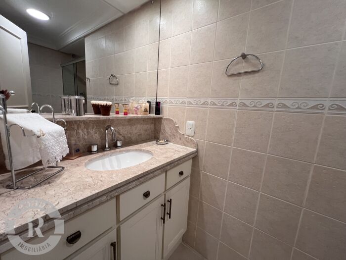 Foto 15 - Apartamento De 3 Dormitórios Em Gramado em Gramado, bairro Planalto