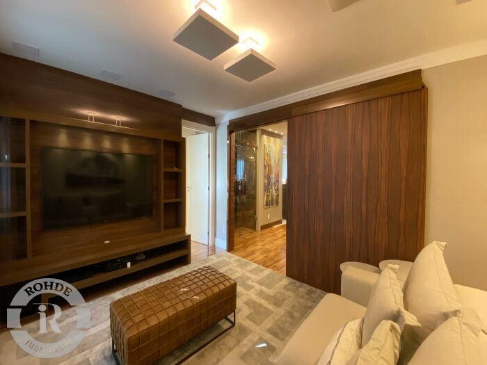 4 - Apartamento De 3 Dormitórios Em Gramado em gramadoCENTRO
