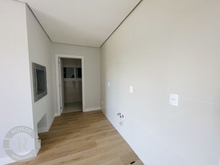 Foto 6 - Apartamento De 2 Dormitórios Em Gramado em Gramado, bairro Avenida Central