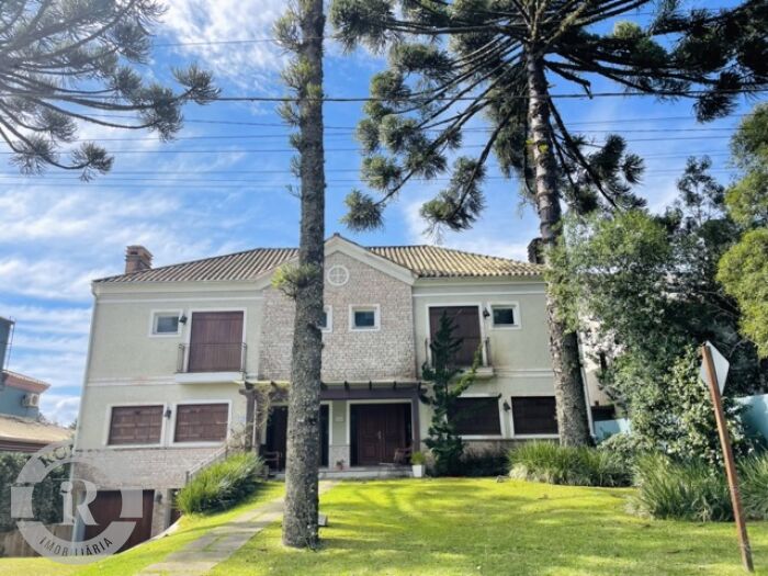1 - Casa De 6 Dormitórios Em Canela em canelaReserva da Serra