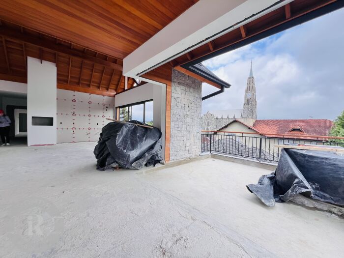 4 - Apartamento De 3 Dormitórios Em Canela em canelaCENTRO