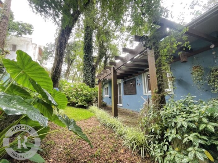 Foto 20 - Casa De 3 Dormitórios Em Canela em Canela, bairro Vista do Centro