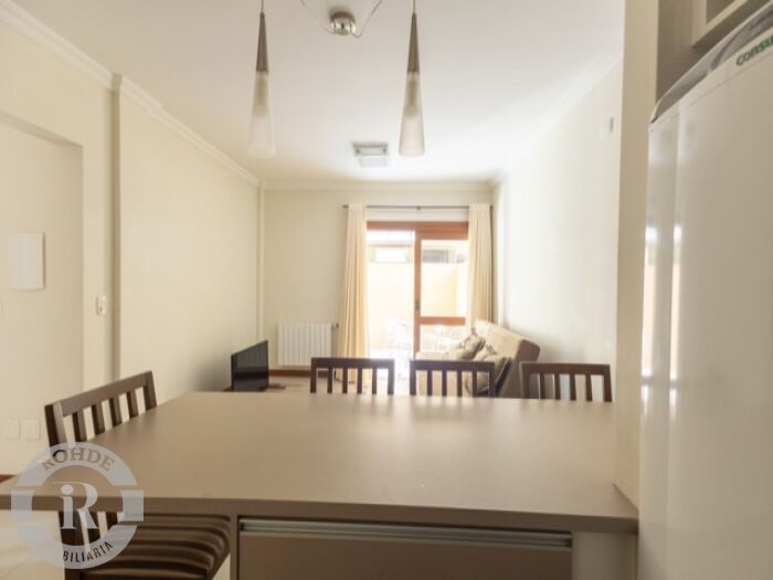 3 - Apartamento De 2 Dormitórios Em Gramado em gramadoAvenida Central