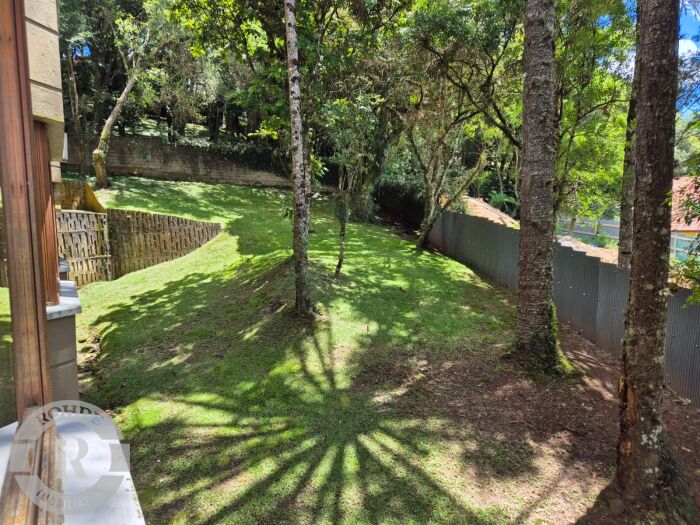 4 - Apartamento Um Dormitório Gramado em gramadoCENTRO