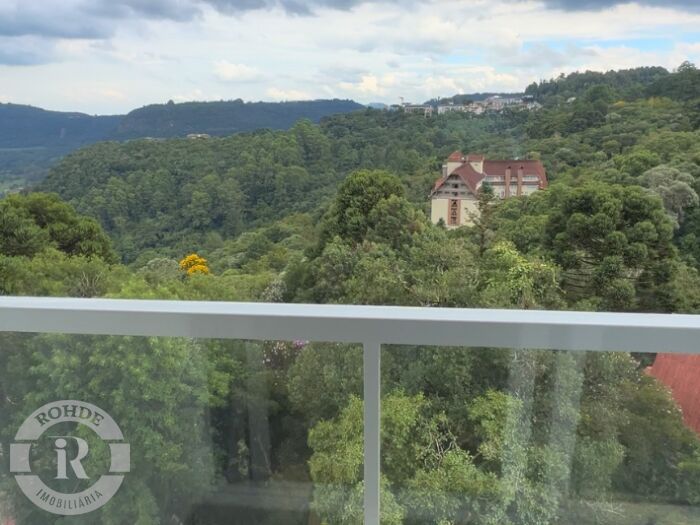 4 - Apartamento De 3 Dormitórios Em Gramado em gramadoAvenida Central