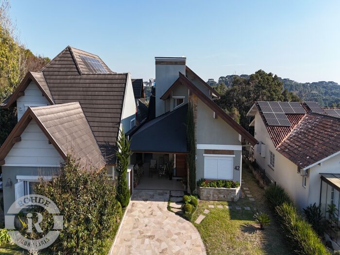 1 - Casa De 3 Dormitórios Em Canela em canelaQuinta da Serra