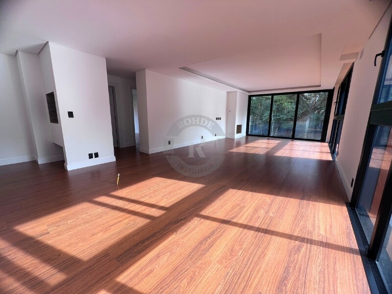 3 - Apartamento De 3 Dormitórios Em Gramado em gramadoPlanalto
