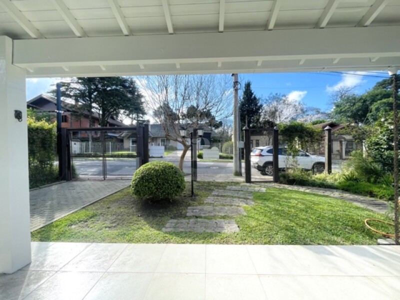 3 - CASA DE DOIS DORMITÓRIOS EM GRAMADO em gramadoPlanalto