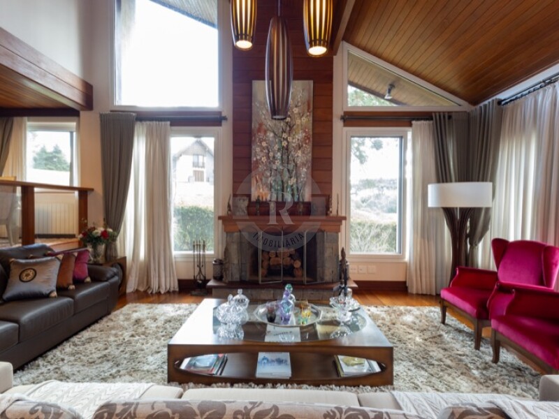3 - CASA DE 4 DORMITÓRIOS EM GRAMADO em gramadoAspen Mountain