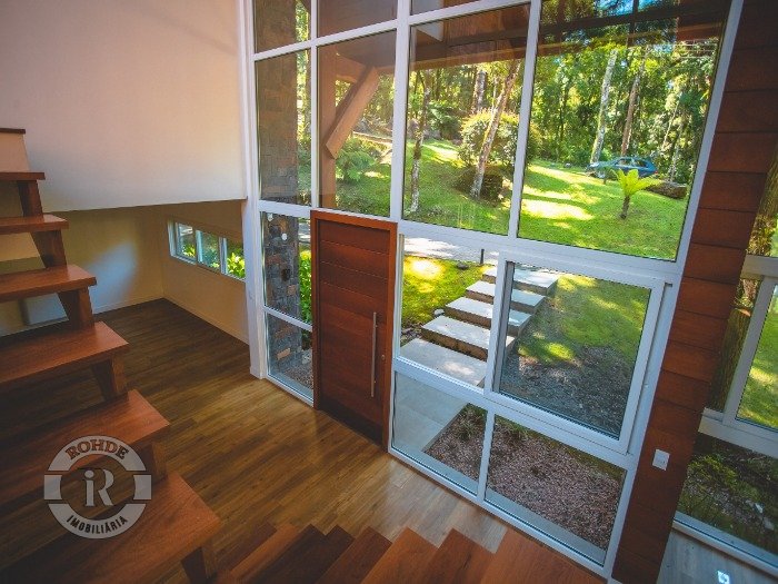 Foto 8 - Casa De 4 Dormitórios Em Gramado em Gramado, bairro O Bosque
