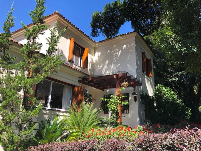 1 - Casa De 4 Dormitórios Em Canela em canelaReserva da Serra