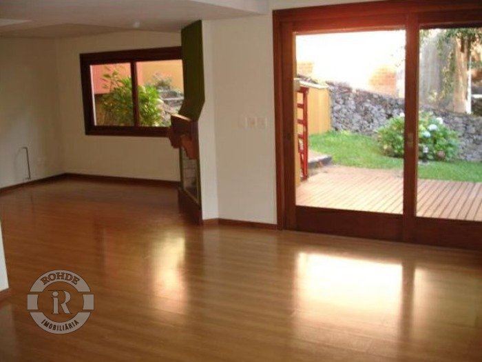 3 - Casa De 3 Dormitórios Em Gramado em gramadoPlanalto