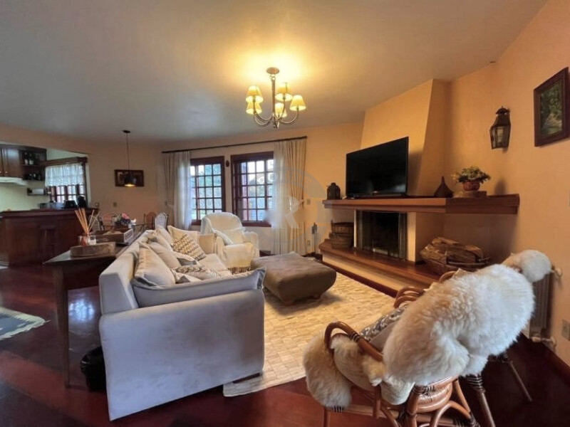 2 - Apartamento de 3 Dormitórios em Canela em canelaLaje de Pedra